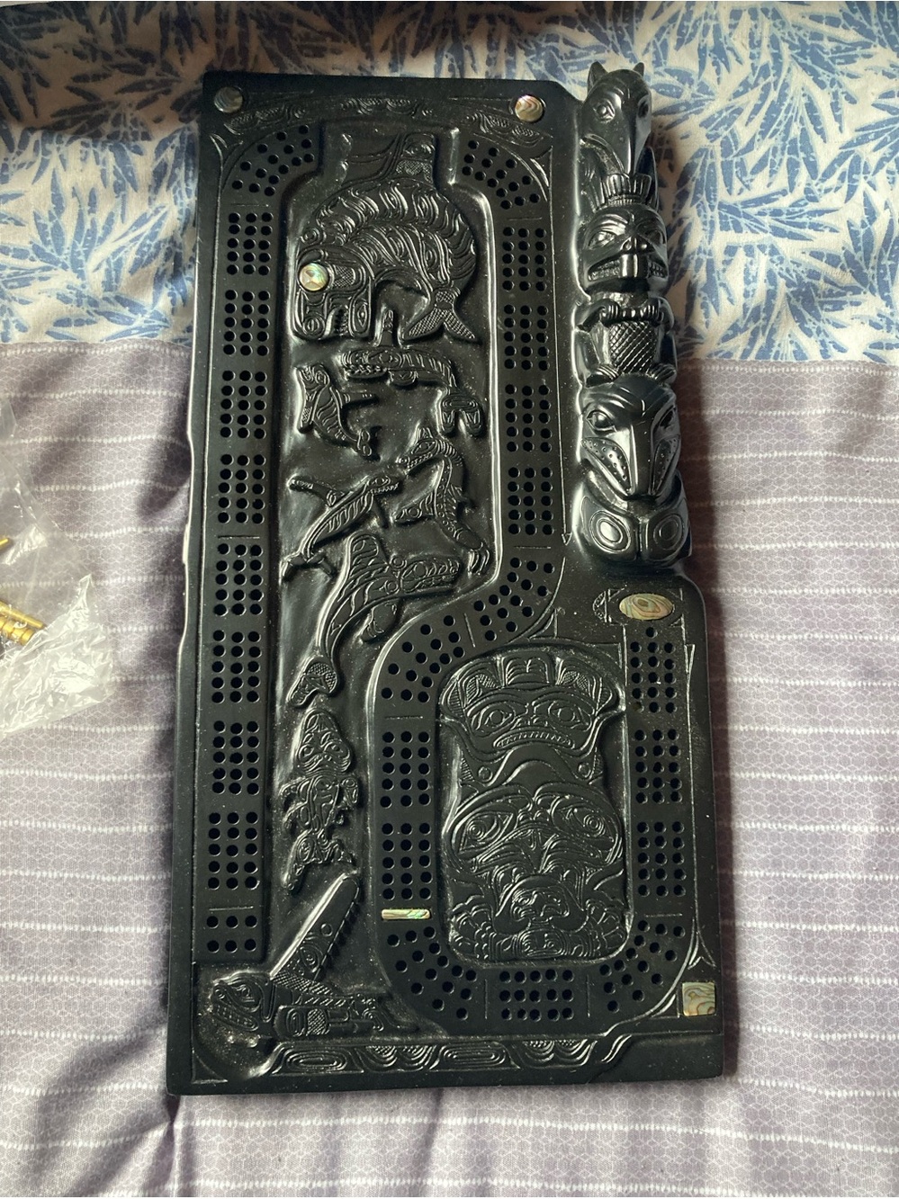 Vintage Large Pearlite Cribbage Board Totem Pole Haida Style with Pegs & box